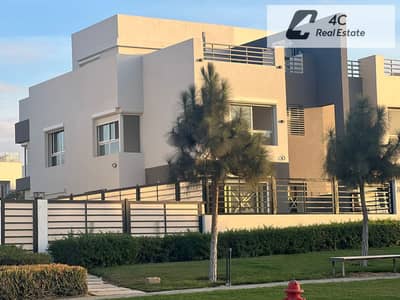 Lowest Price Fully Finished Townhouse with Landscape View for Sale in Hyde Park, Fifth Settlement, New Cairo