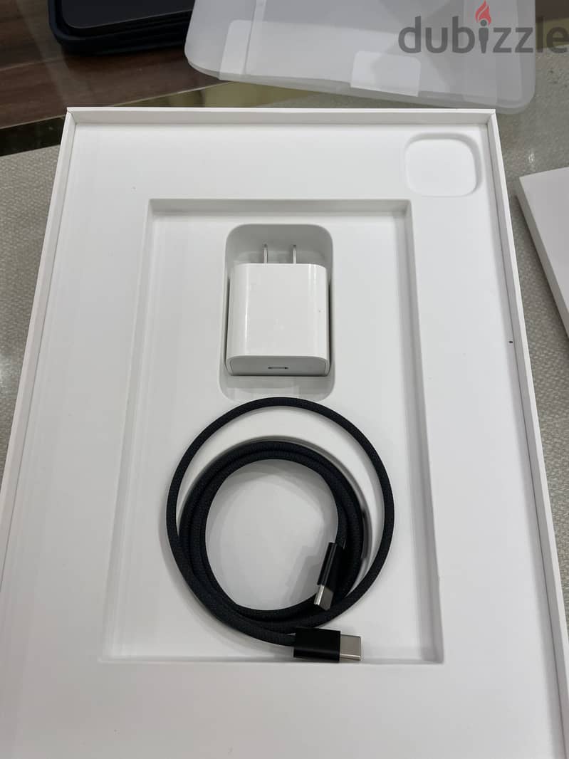 Ipad pro m5 11 inch 256 5