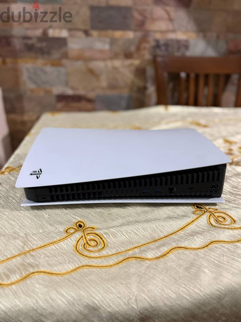 PS5 Perfect Condition Home use 2