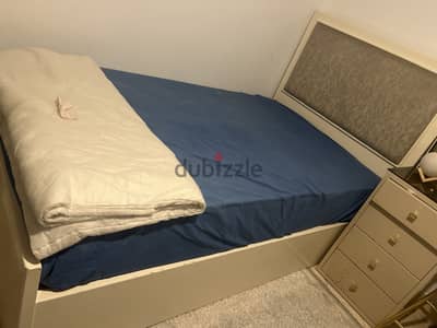 Furniture used