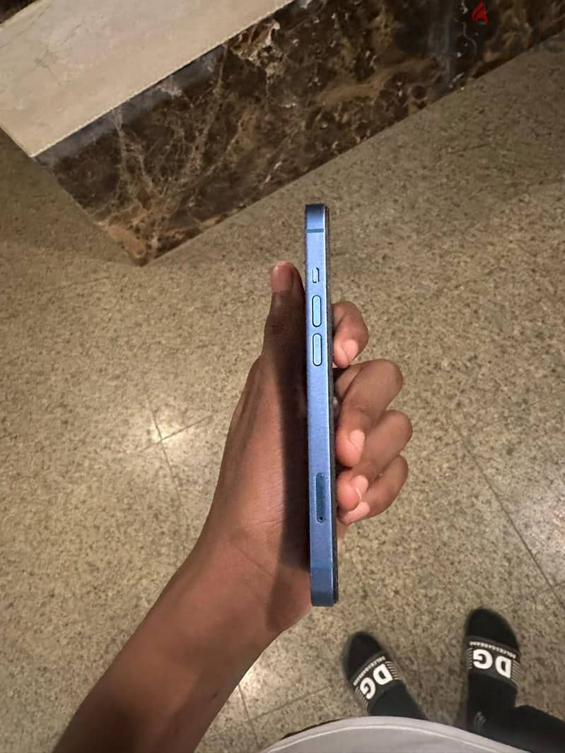 Apple - iPhone 13 4