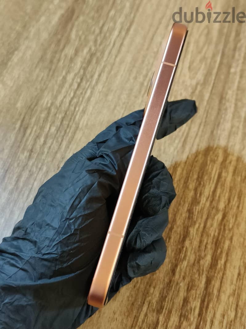 Honor 600 Pro 4