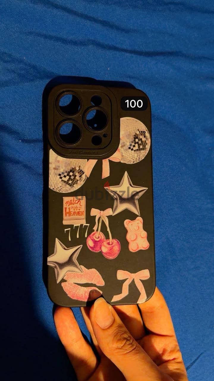 جرابات iPhone 15 pro 9