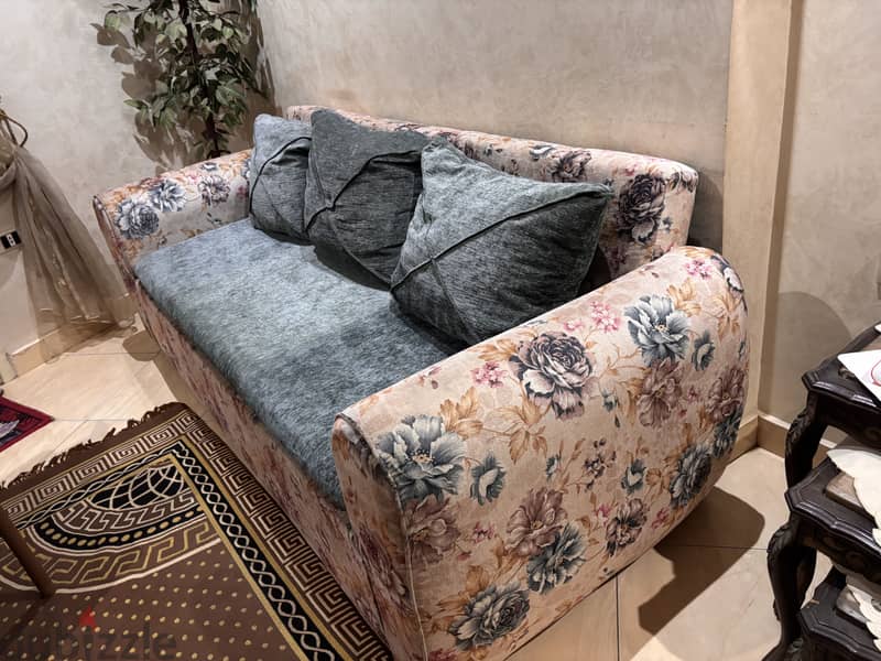 كنبة مستعملة 1