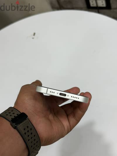 Apple - iPhone 16e