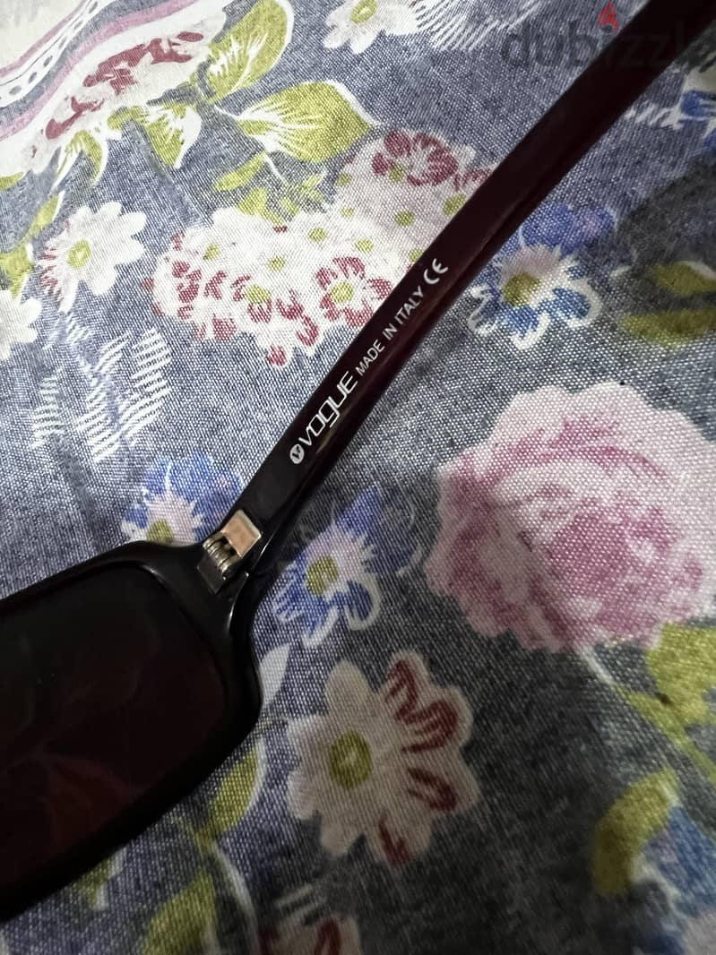 نظارة فوغ  vogue 4