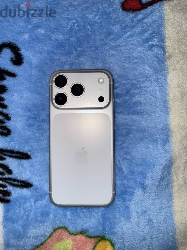 iPhone 17 Pro 1