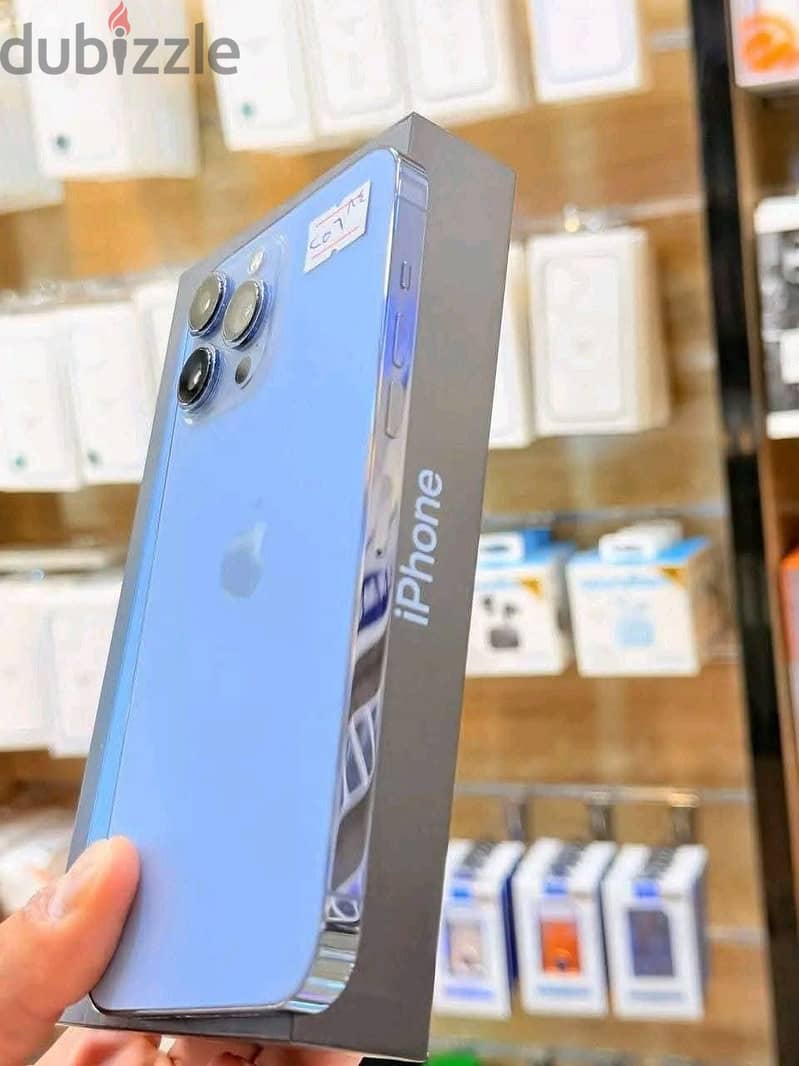 Apple - iPhone 13 Pro Max 3