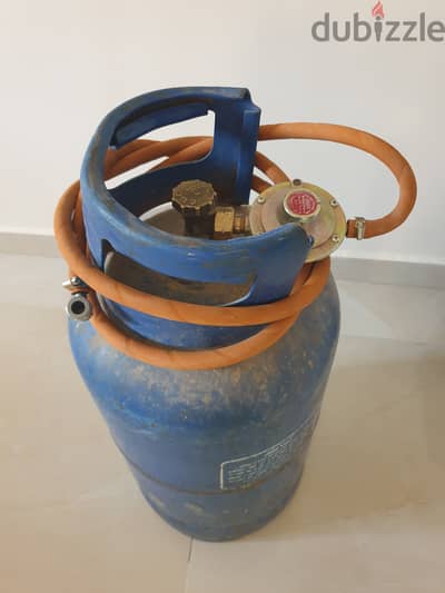 Gas Cylinder with Regulator and Hose