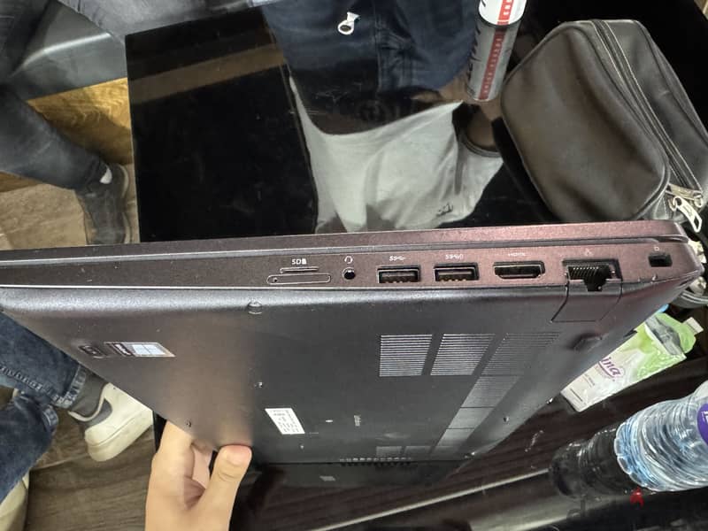 Dell latitude 5501 4