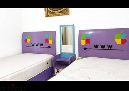 غرفة مودرن ممتازة  2 سرير 120سم دولاب 150سم بالمراتب يانسن والملل