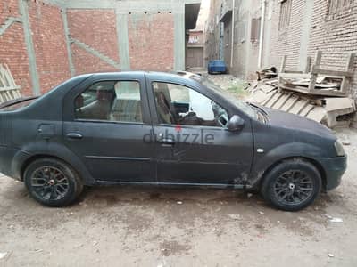 رينو لوجان 2011