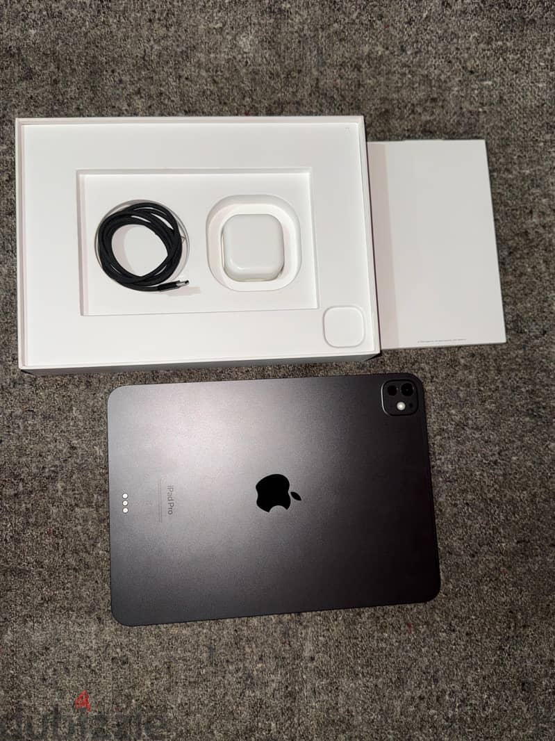 Apple iPad Pro 11 inch m4 2024 1