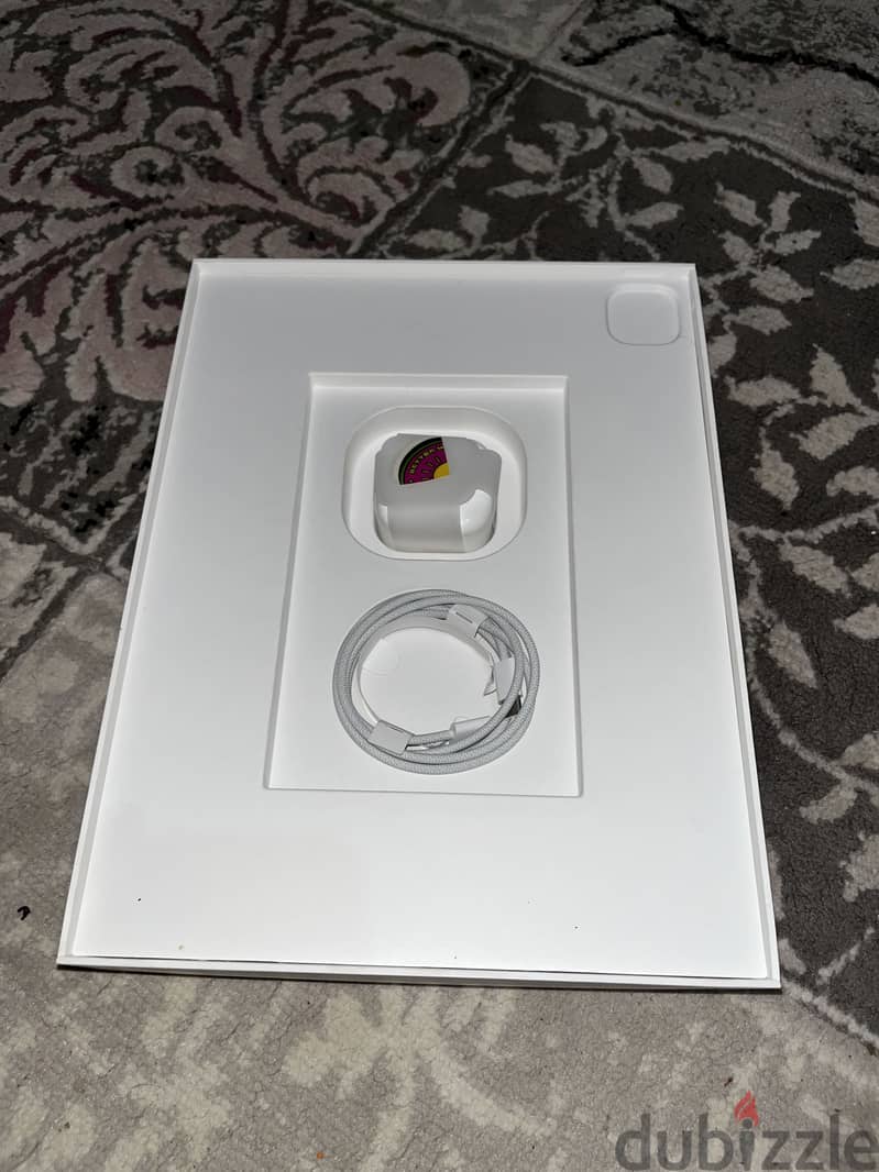 Ipad pro m5 13 inch Wi-Fi + Cellular 3