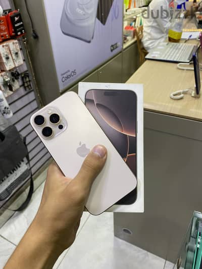 Apple - iPhone 16 Pro Max