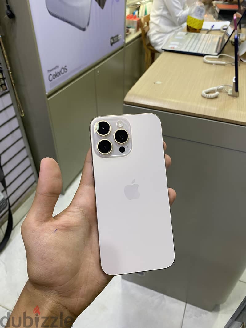 Apple - iPhone 16 Pro Max 1
