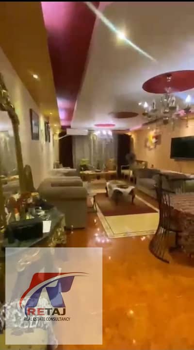 شقة مميزة للبيع – مسجلة شهر عقارى - مساحة 160 متر - فى موقع متميز قرب النادى الاهلى  - بمدينة نصر