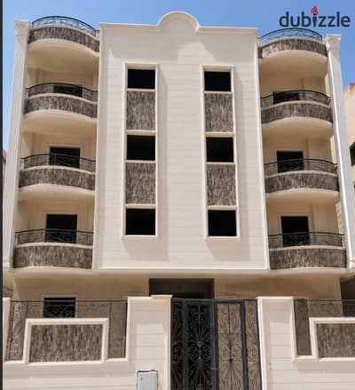 Unique opportunity for housing and investment in Al-Nargis, just two minutes from Talat Harb Axis * Steps from the service area * Steps from Katameya Creeks