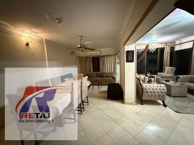 Fully air-conditioned apartment behind Al-Siraj Mall, 220 square meters, furnished for rent in the 8th District, Nasr City.