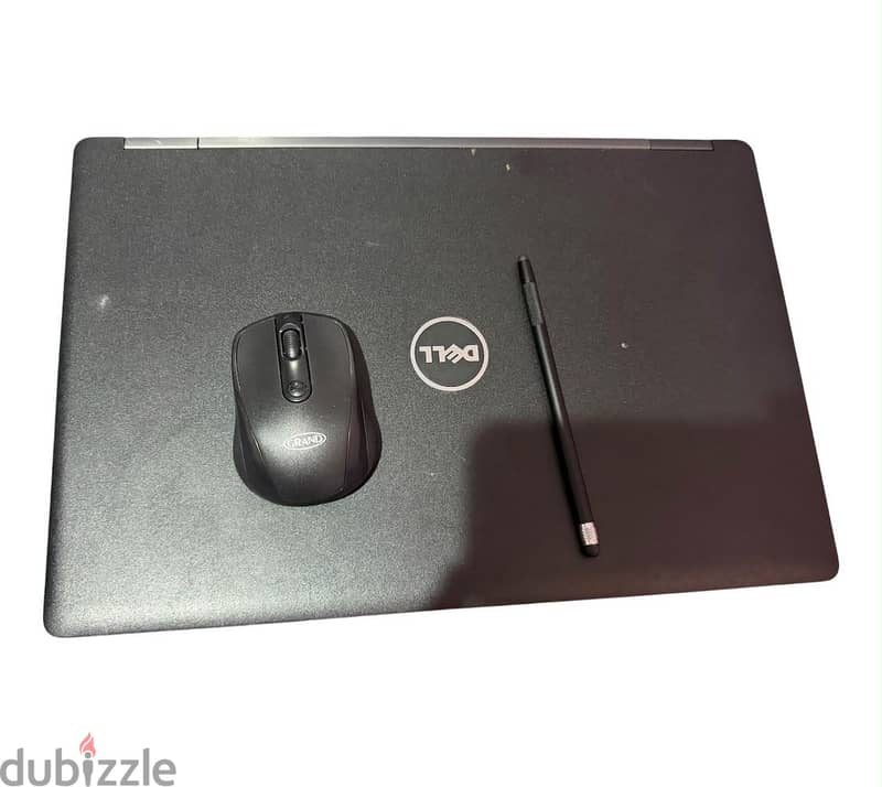Dell Precision 3520 2