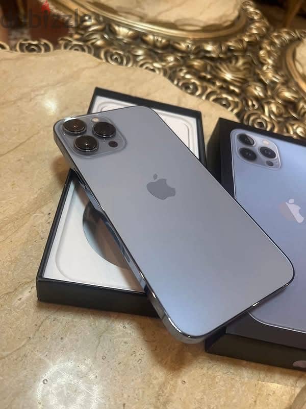 iPhone 13 Pro Max 2