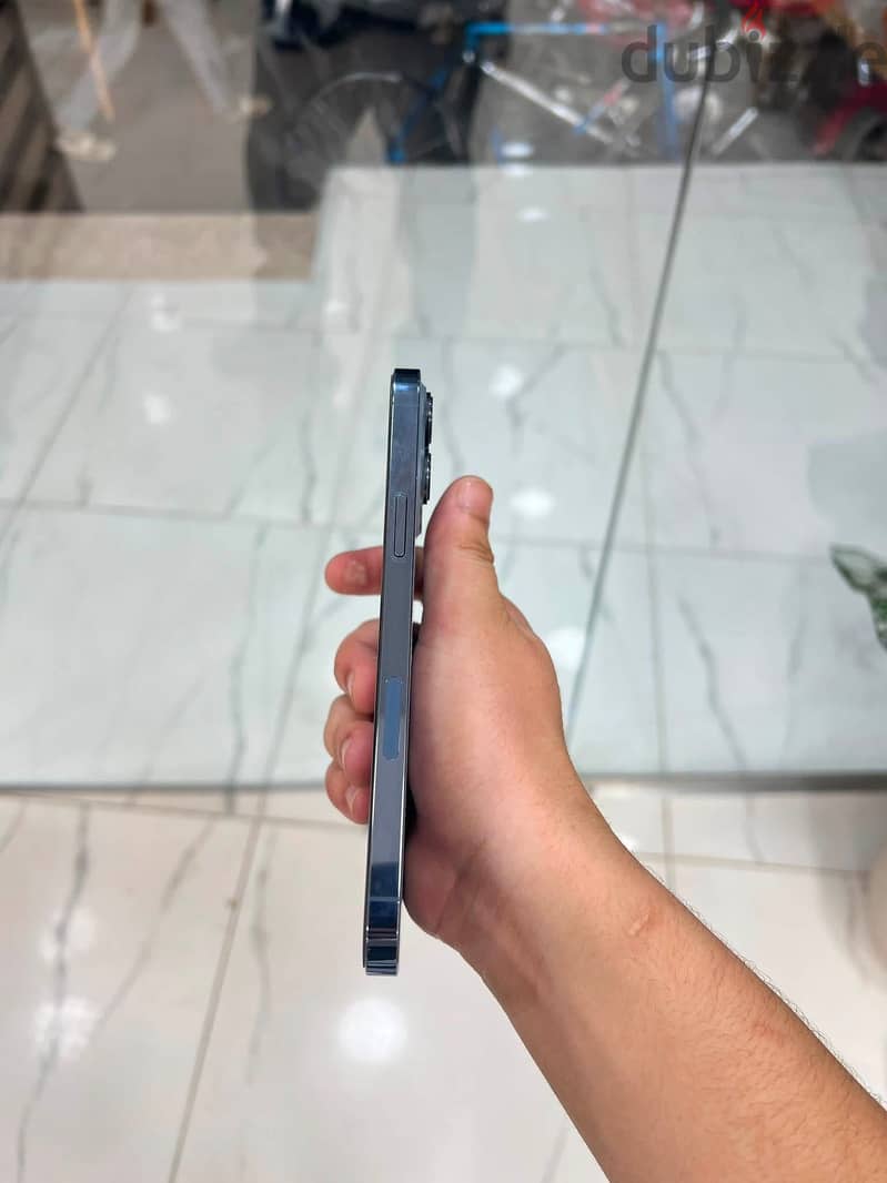 iPhone 13 Pro Max 1
