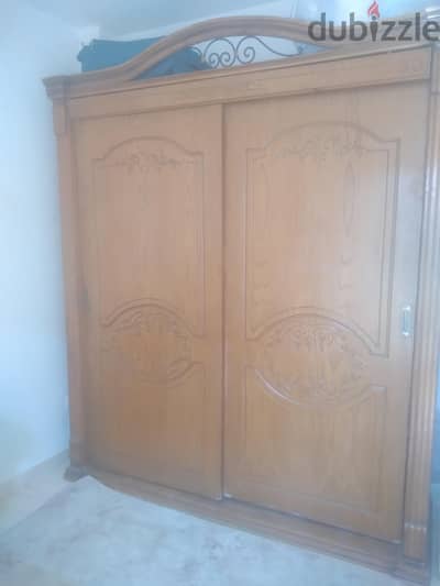للبيع بسعر لقطه
