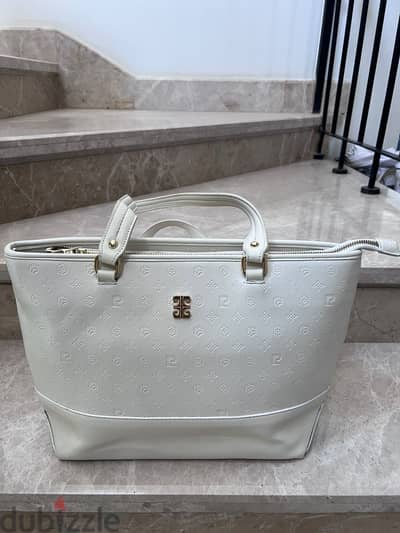 Brand new Pierre Cardin white bag