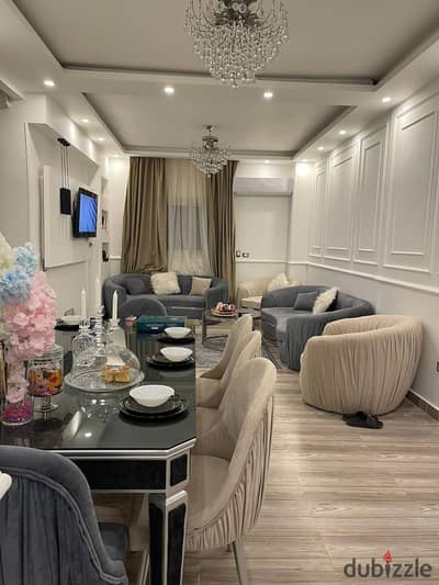For rent, a fully furnished super luxurious apartment with 3 rooms for 65 thousand
