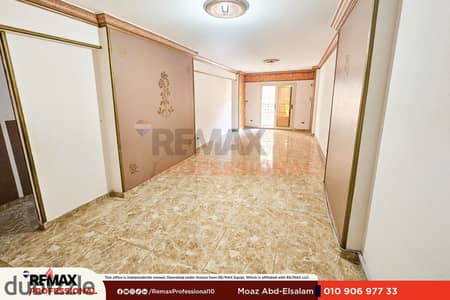 Fully open view licensed close to all services apartment for sale in Cleopatra