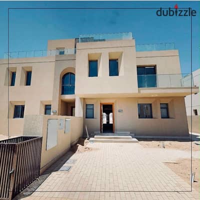 تاون هاوس ميدل للبيع في VYE – SODIC-  الشيخ زايد بمساحه  198م مباني - 196م أرض - Sheikh Zayed