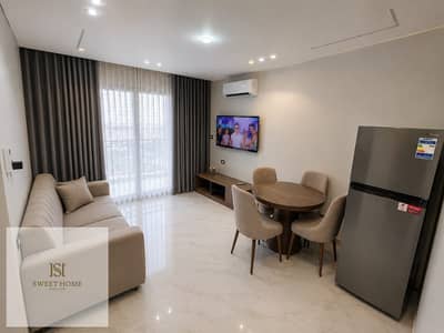 Studio apartment for rent, brand new and furnished, at a bargain price in Taj City