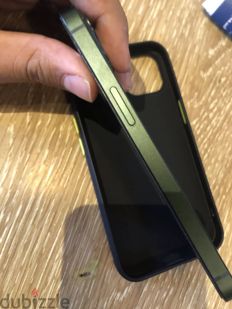 Apple - iPhone 13 1