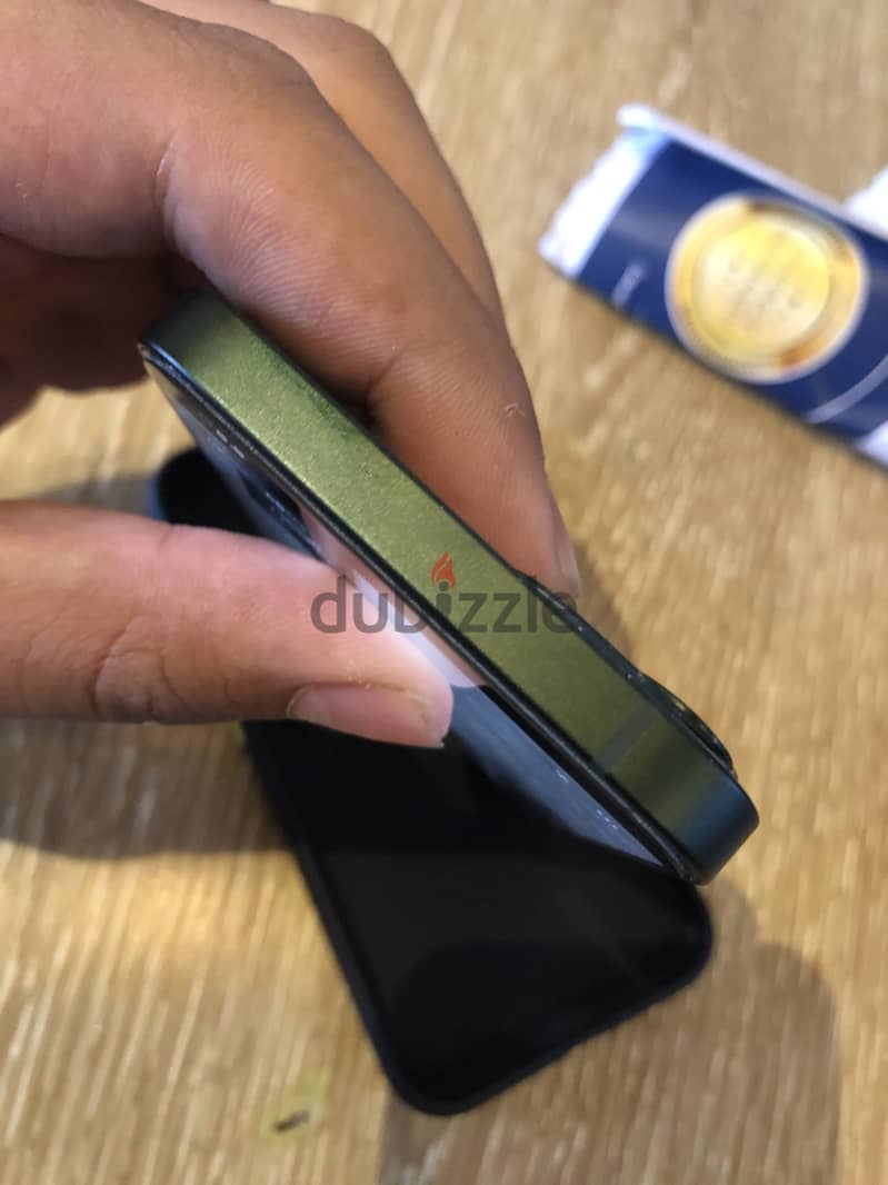 Apple - iPhone 13 2