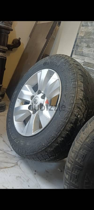 طقم کاوتش  یابانی 6خرم مقاس 17 حاله ممتازه جدا