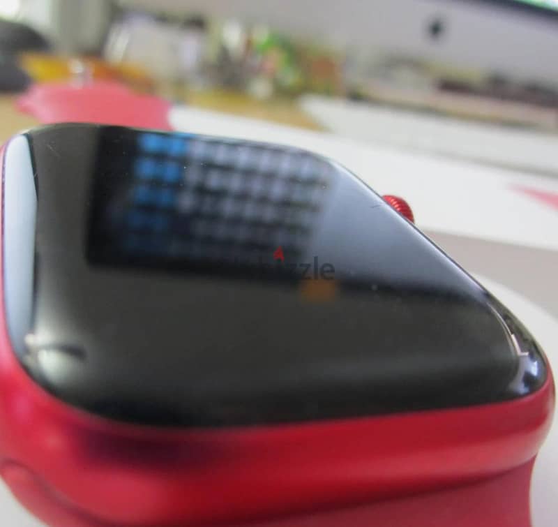 Apple watch series 9 perfect condition 5