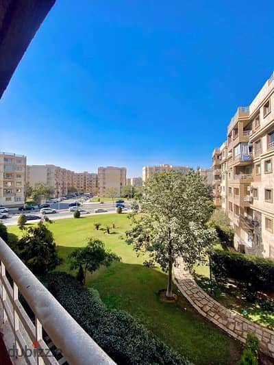 3-bedroom apartment for sale at half price in Sarai opposite Spin Madinaty minutes from Al Burouj Al Shorouk near Sodic La Vista