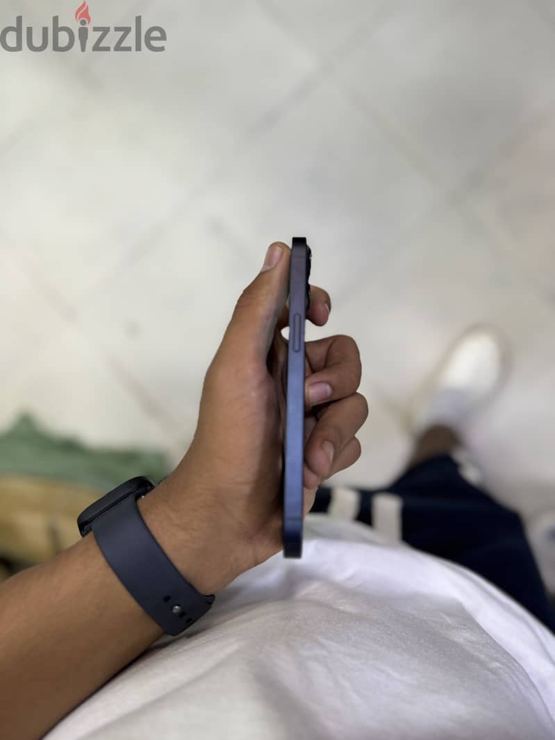 آبل - آيفون 13 5