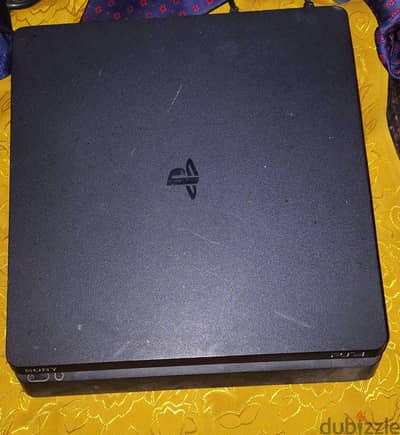 PlayStation 4 slim