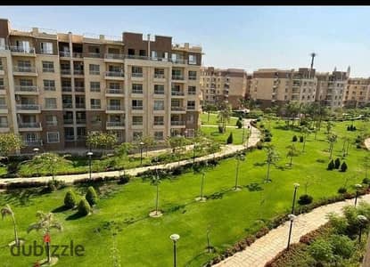 Apartment for sale in Madinaty, B14, ground floor with a 51-meter garden, 94 square meters, ready for occupancy in 2028. Prime location for receiving