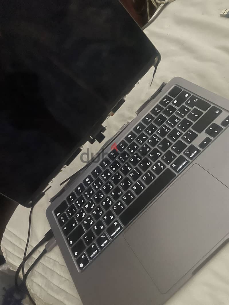 Macbook air m2 256gb 8ram 4