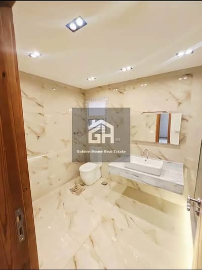 Apartment for rent, second floor, elevator, Al-Khmayel compound - Sheikh Zayed