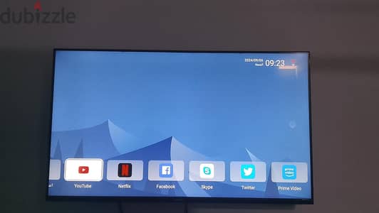شاشه ultra 43 بوصه سمارت 4K للبيع