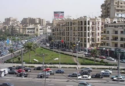 شقة 4غرف بأسعار زمان في قلب روكسي ​على شارع الخليفة المأمون الرئيسي مباشرةً! ​فرصة حقيقية وموقع استثنائي في قلب ميدان روكسي، على بُعد خطوات من شارع الميرغني ونادي هليوبوليس