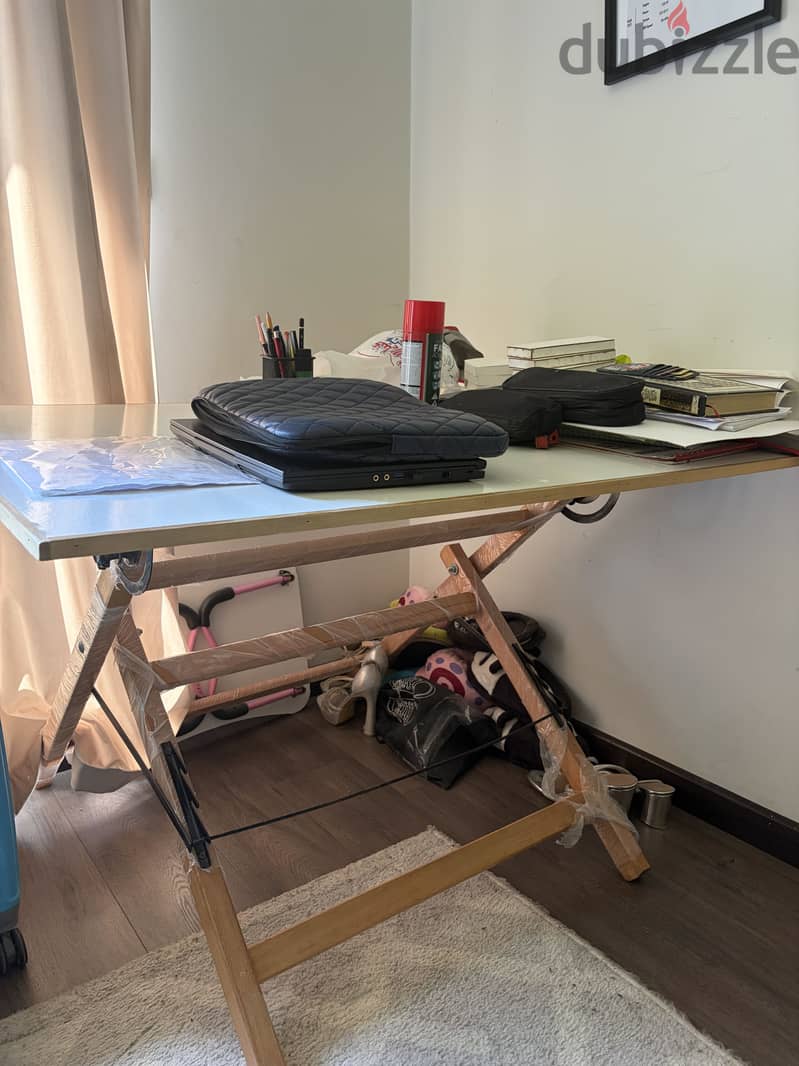 Drawing Architecture Desk 2