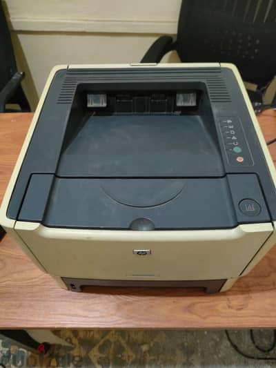 Hp loserJet P2015 طابعه hp (تصفيه مكتب)