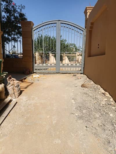 شقه للبيع في بيزمنت مميز بالتجمع الاول    New Cairo