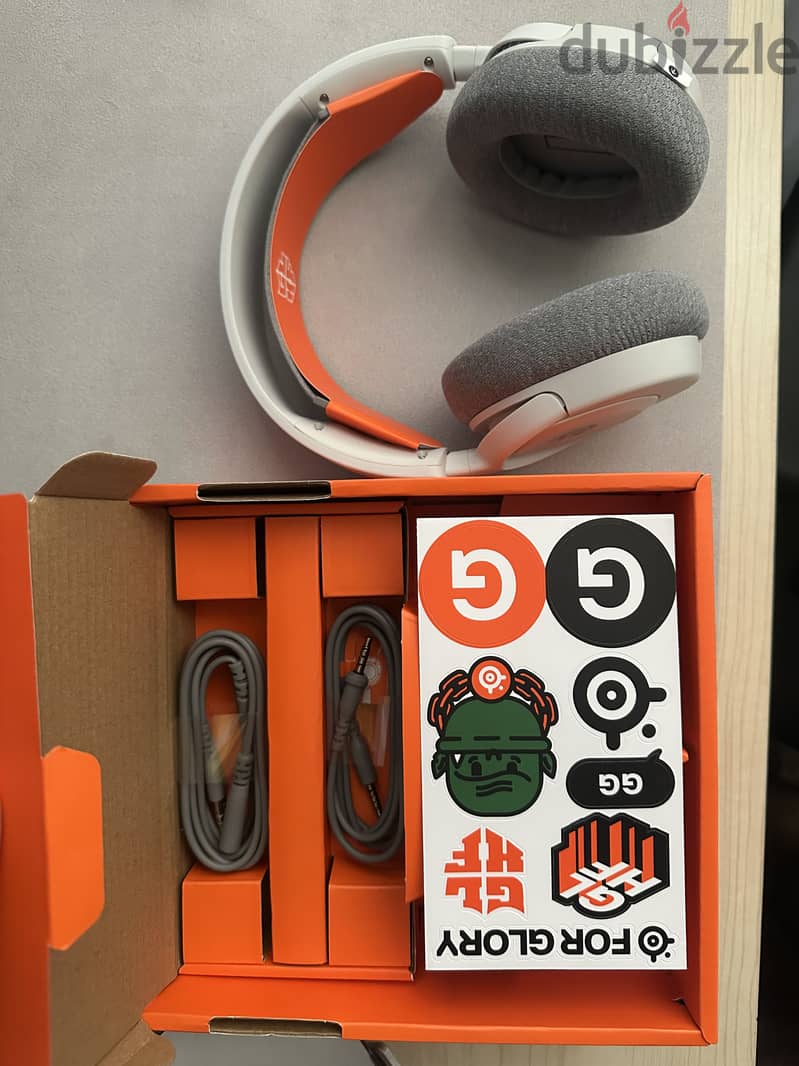 Steelseries Arctis Nova 1 - NEW 1