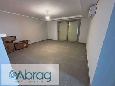 Apartment for rent, 90 sqm, featuring a kitchen and air conditioning; high-end finishing (Super Lux). Located in the Palm Parks compound, Palm Hills, Apartment for rent, 90 sqm, featuring a kitchen and air conditioning; high-end finishing (Super Lux). Located in the Palm Parks compound, Palm Hills,