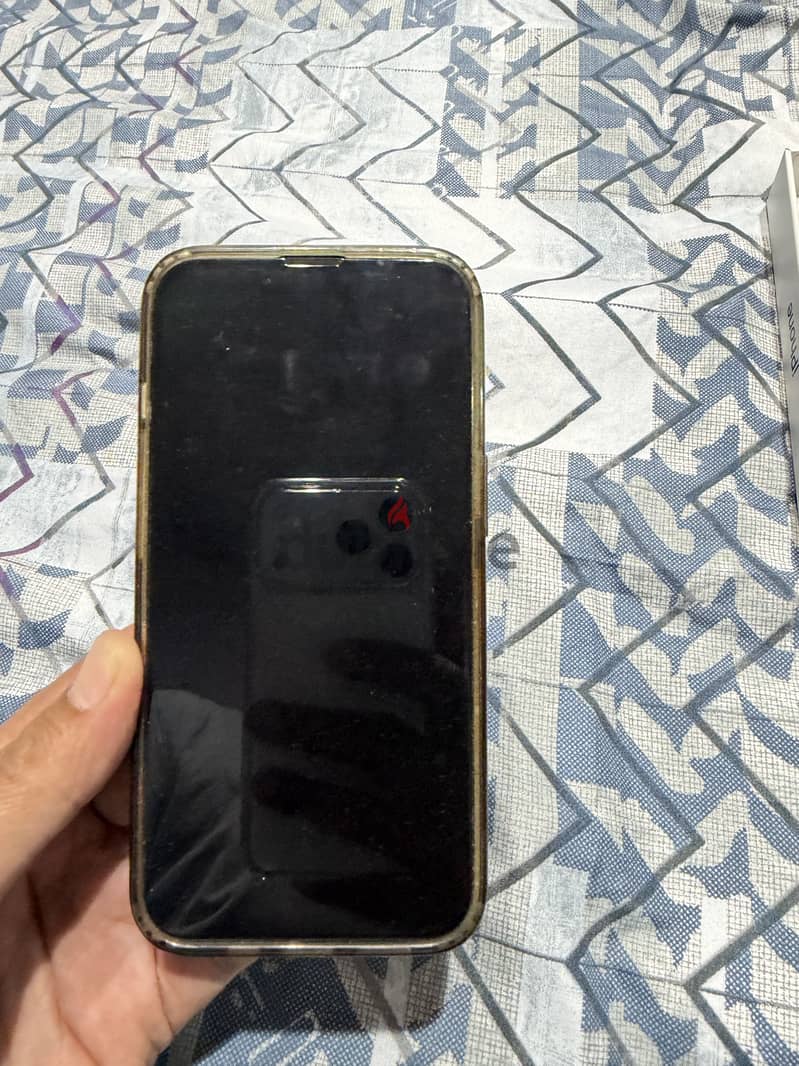 Apple - iPhone 14 2